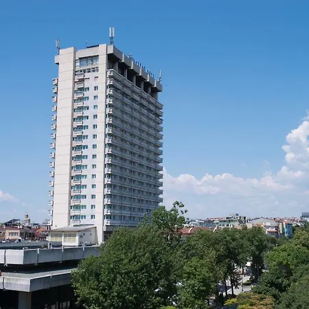Sunny In The Centre Of Appartement Varna